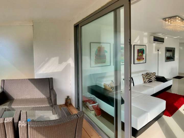 Apartamento en venta en Punta Del Este