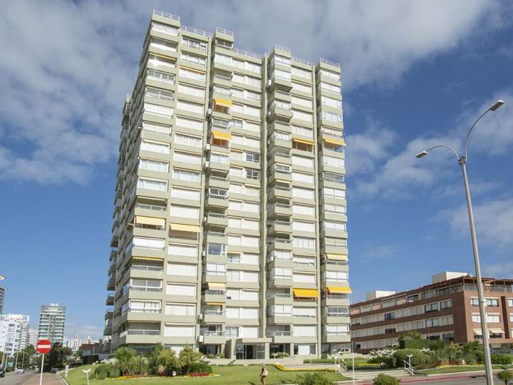 Apartamento en venta en Punta Del Este
