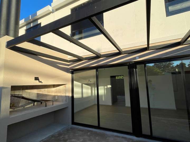 Casa en venta en Barra de Carrasco, Canelones