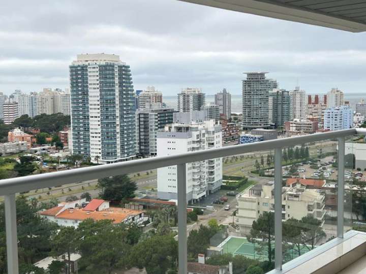Apartamento en venta en Punta Del Este