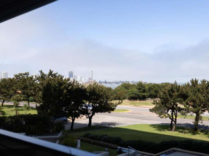 Apartamento en venta en Punta Del Este