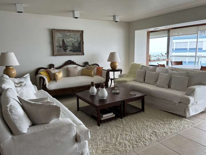 Apartamento en venta en Punta Del Este