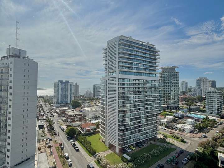 Apartamento en venta en Punta Del Este
