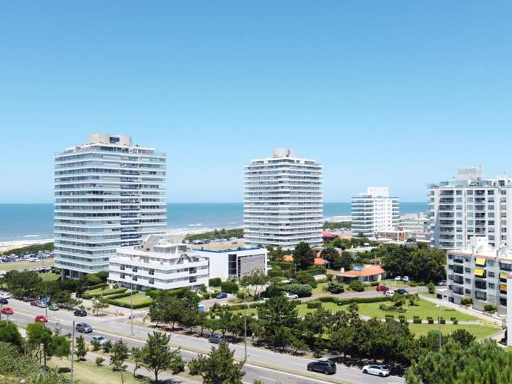 Apartamento en venta en Punta Del Este