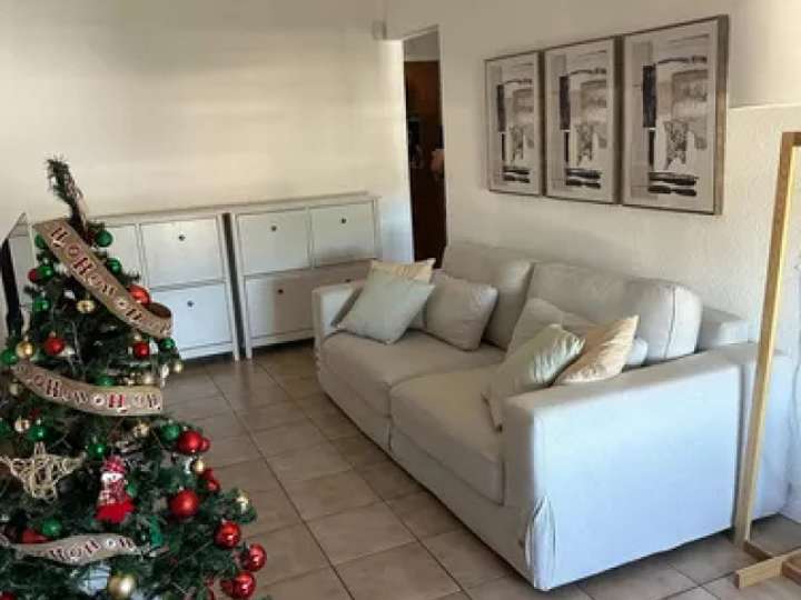 Apartamento en venta en Avenida Millán, Montevideo