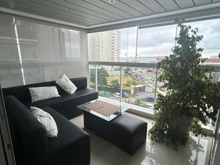 Apartamento en venta en Punta Del Este