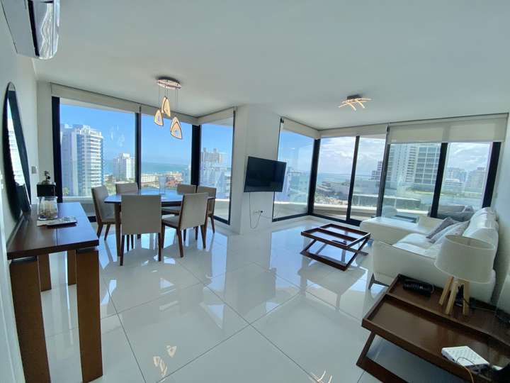 Apartamento en venta en Punta Del Este