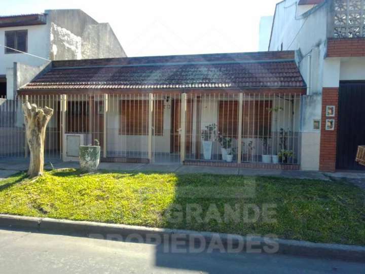 Casa en venta en D'Amico, 2162, El Palomar