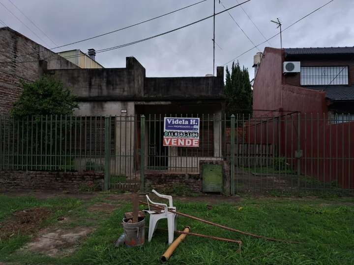 Casa en venta en Enrique Fermi, 2477, El Palomar