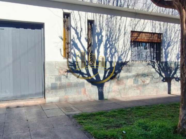 Casa en venta en 94 - Ombú, 4802, Billinghurst