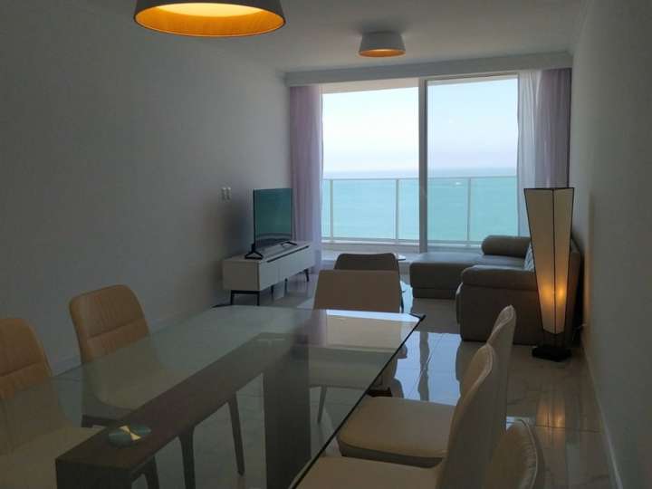 Apartamento en venta en Punta Del Este