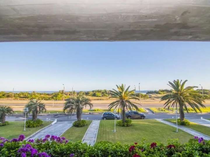 Apartamento en venta en Punta Del Este