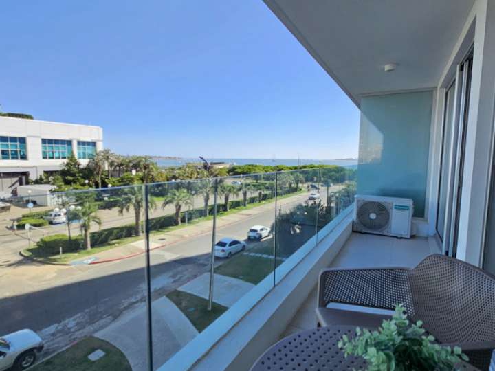 Apartamento en venta en Rambla Doctor Claudio Williman, Punta Del Este