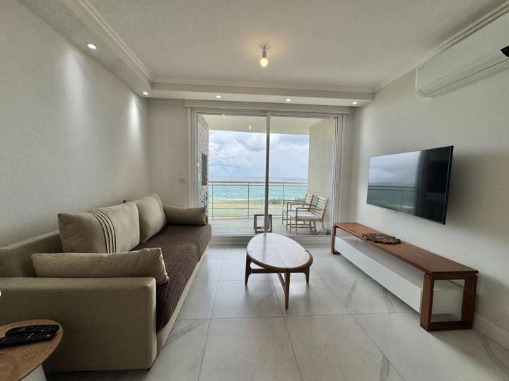 Apartamento en venta en Pinares, Maldonado