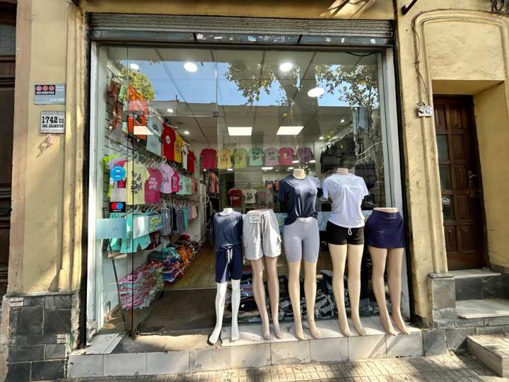 Comercial / Tienda en venta en La Comercial, Montevideo