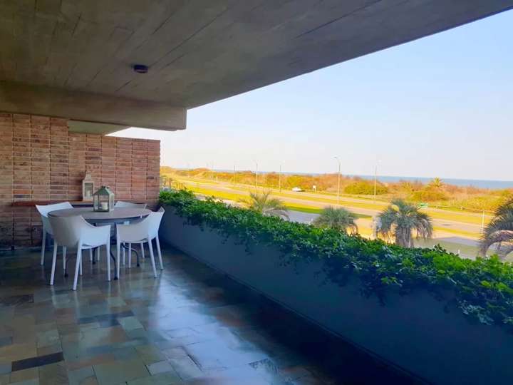Apartamento en venta en Punta Del Este