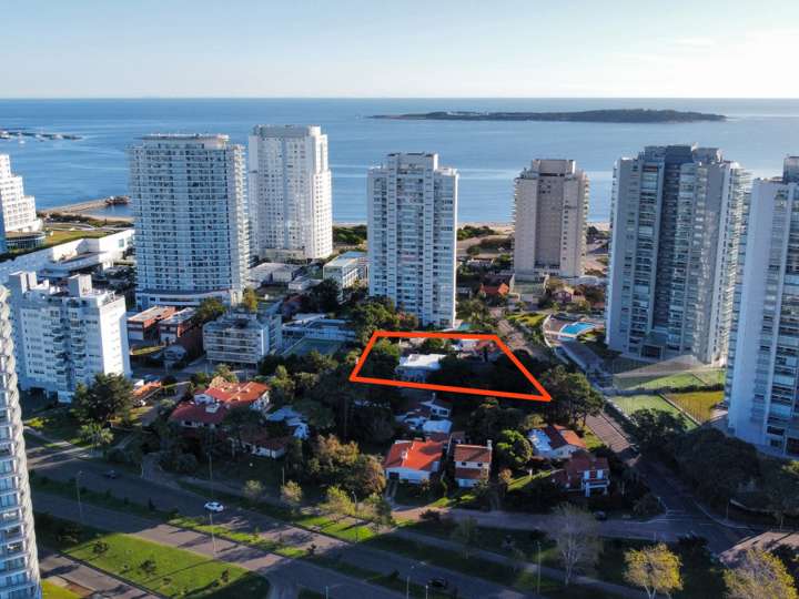 Terreno en venta en Yolo, Punta Del Este