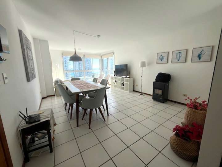 Apartamento en venta en Bulevar General José Gervasio Artigas, Punta Del Este