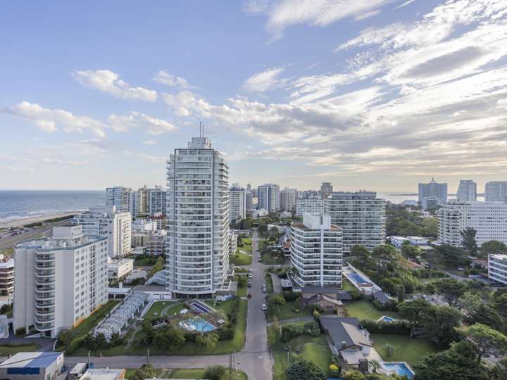 Apartamento en venta en Juana de América, Punta Del Este