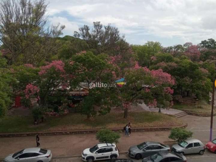 Apartamento en venta en Yaguarón, Montevideo