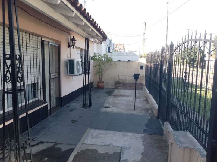 Casa en venta en Concejal Miguel Ramella, 2149, Buenos Aires