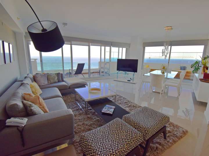 Apartamento en venta en Biarritz, Punta Del Este