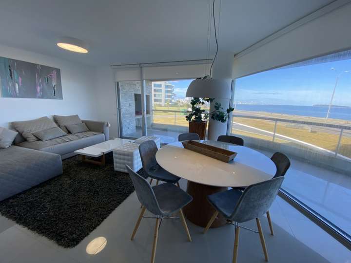 Apartamento en venta en Punta Del Este
