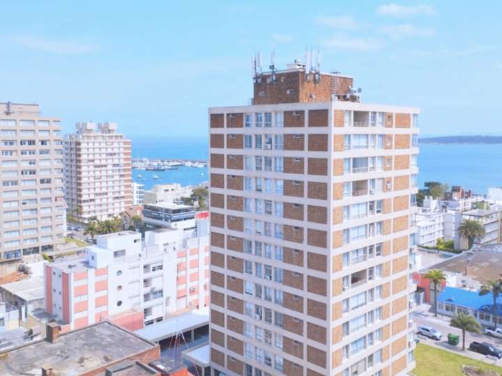 Apartamento en venta en Las Gaviotas (Calle 29), Punta Del Este