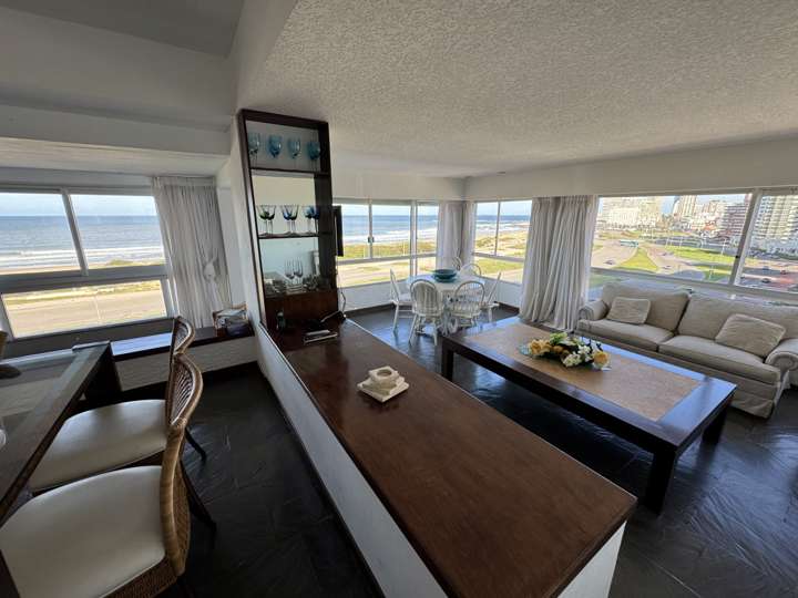 Apartamento en venta en Punta Del Este