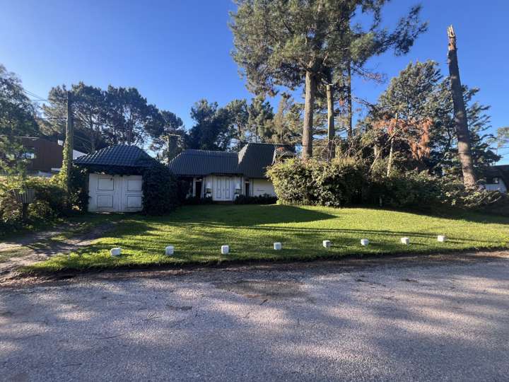 Casa en venta en Pinares, Maldonado