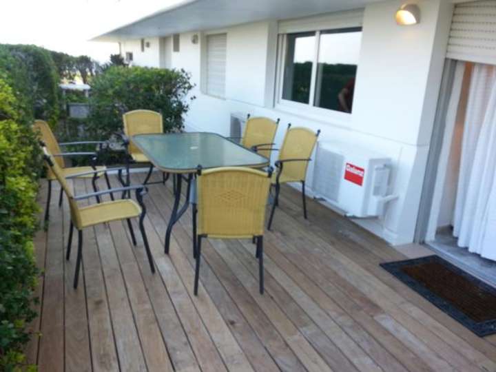 Apartamento en venta en Pinares, Maldonado