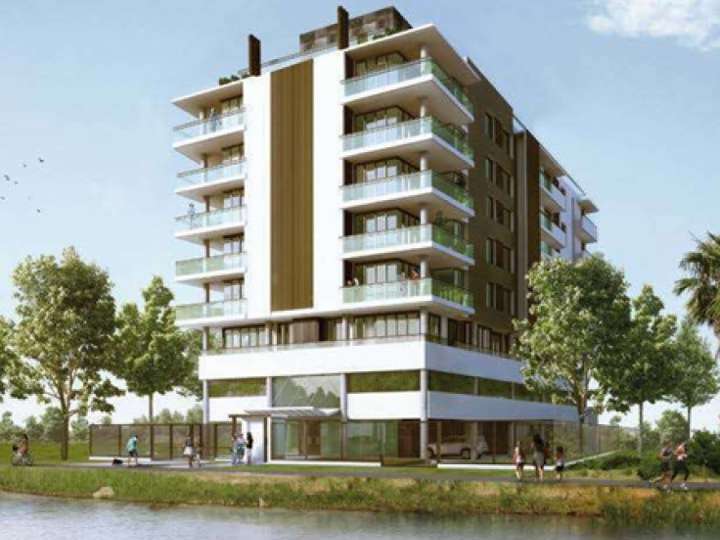 Apartamento en venta en Parque de Carrasco, Canelones