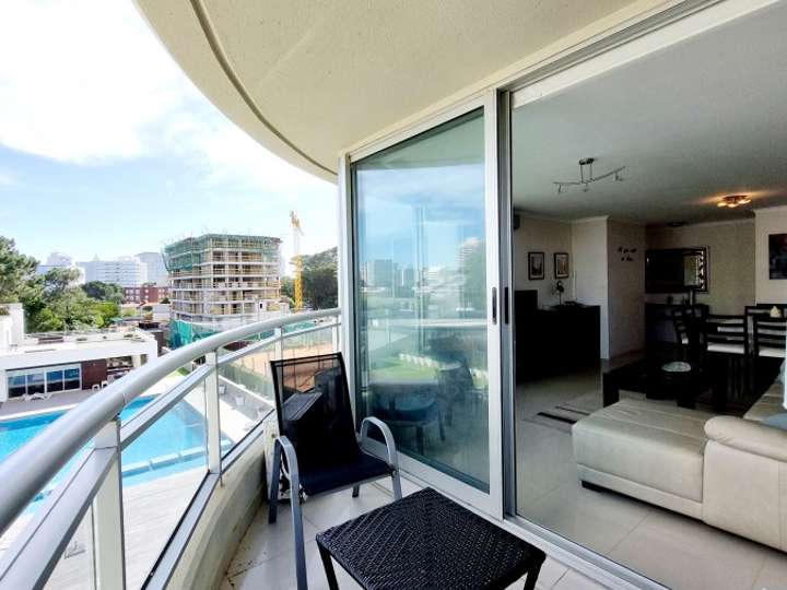 Apartamento en venta en Punta Del Este