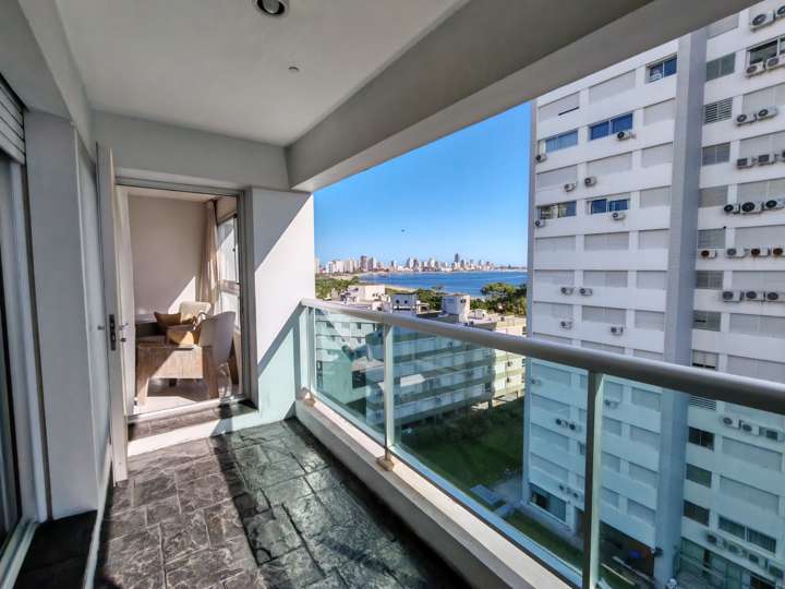 Apartamento en alquiler en Punta Del Este