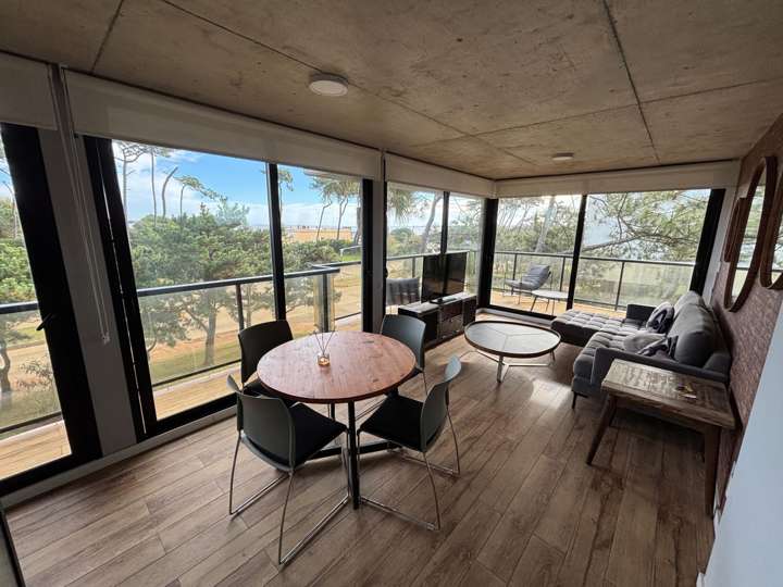 Apartamento en venta en Rambla Doctor Claudio Williman, Punta Del Este