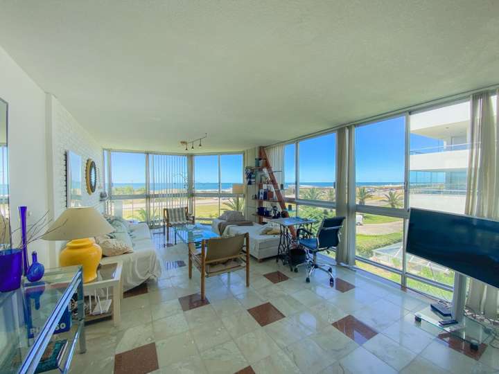 Apartamento en venta en Punta Del Este