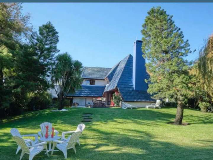 Casa en venta en Pinares, Maldonado