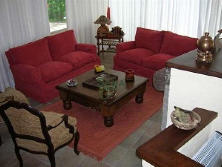 Casa en alquiler en Punta Del Este