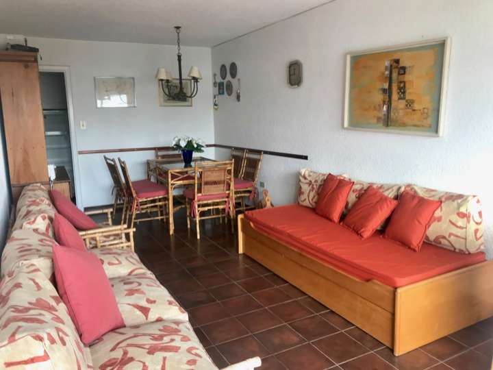Apartamento en venta en Juan Zorrila de San Martín, Punta Del Este