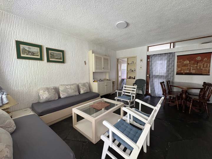 Apartamento en venta en Avenida Franklin Delano Roosevelt, Punta Del Este