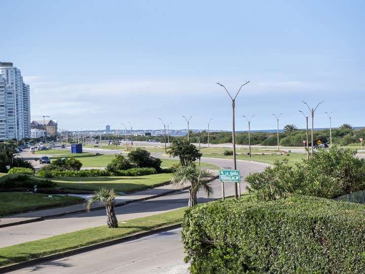 Apartamento en venta en Punta Del Este