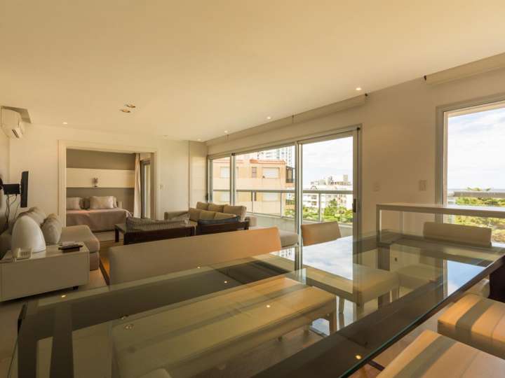 Apartamento en venta en Punta Del Este