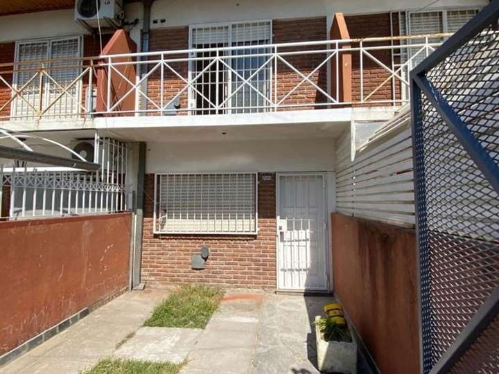 Departamento en venta en Arozarena, 1115, Aldo Bonzi