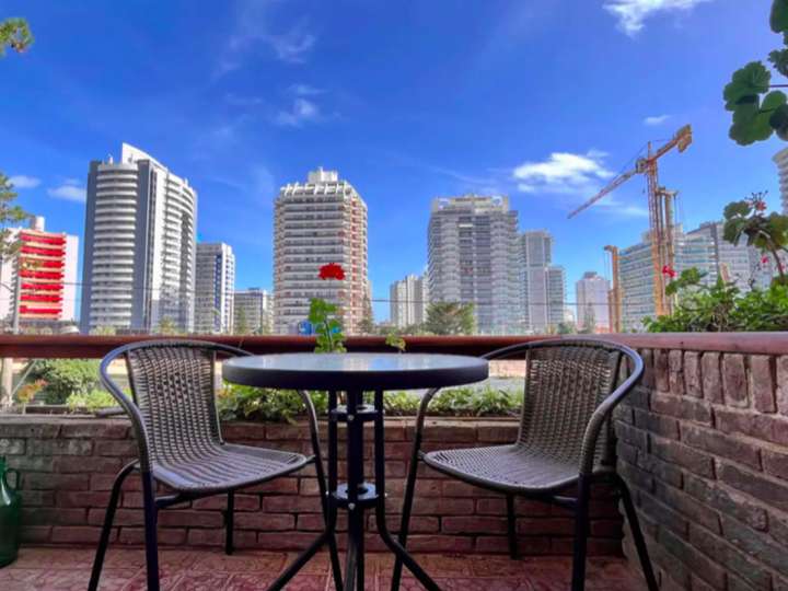 Apartamento en alquiler en Punta Del Este