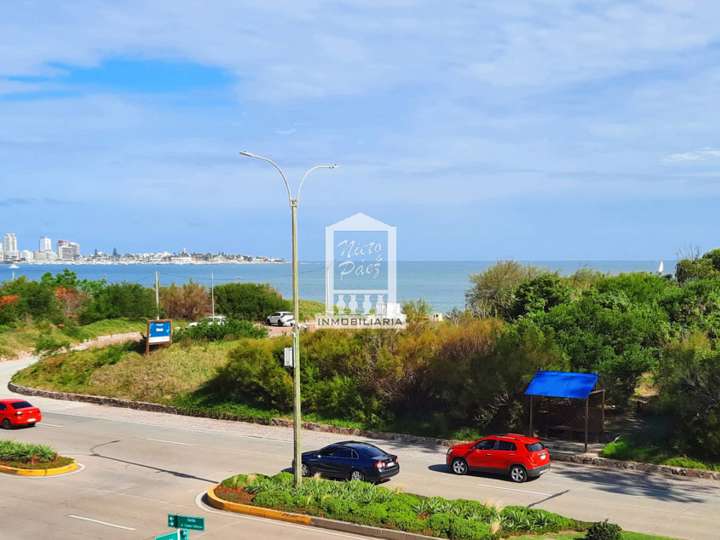Apartamento en venta en Punta Del Este