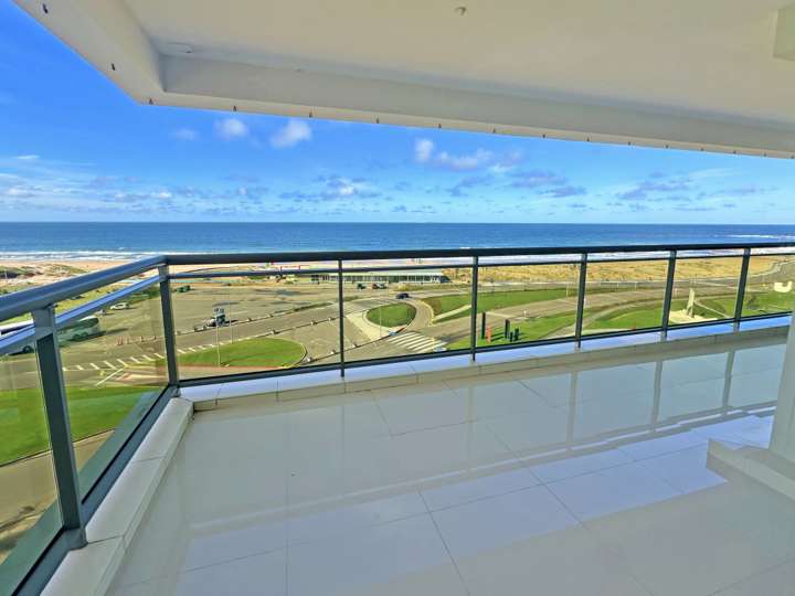 Apartamento en venta en Rambla General Artigas, Punta Del Este