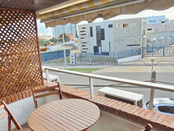 Apartamento en alquiler en Punta Del Este