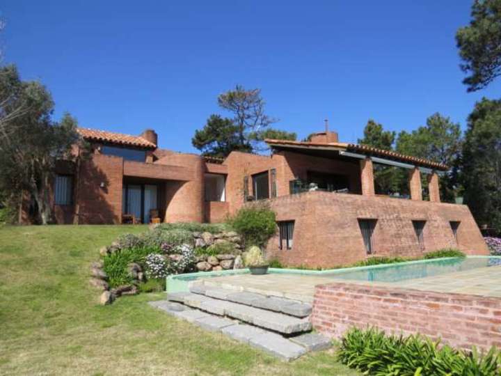 Casa en venta en Mar Caspio, Maldonado