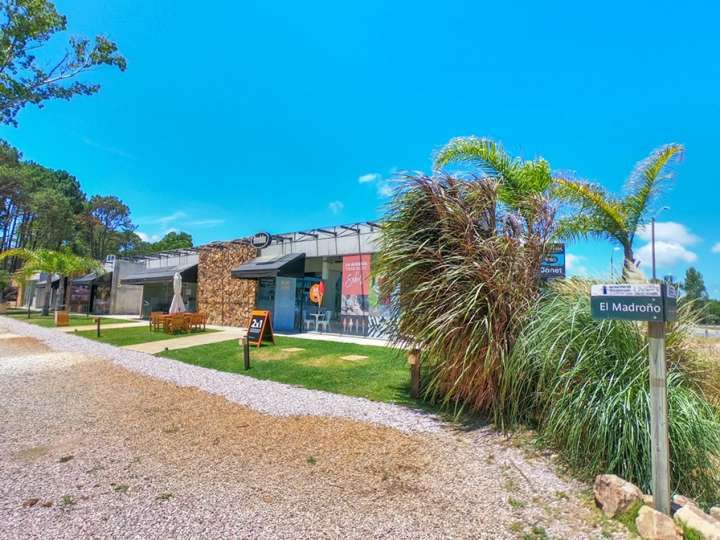 Comercial / Tienda en alquiler en El Madroño, Maldonado