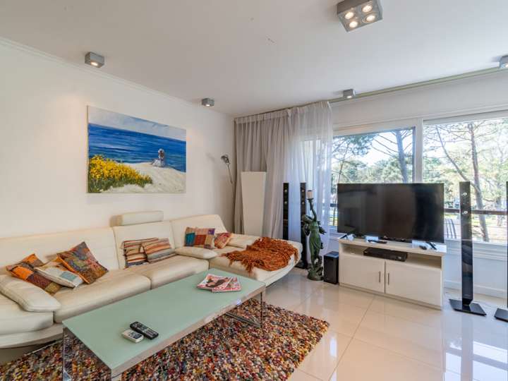 Apartamento en venta en Gaviotas, Punta Ballena